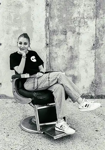 Laura peluquera de caballeros